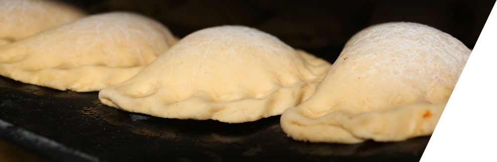 panaderiajuanita_ES Horno tradicional de leña Elaboracion artesanal de empanadillas